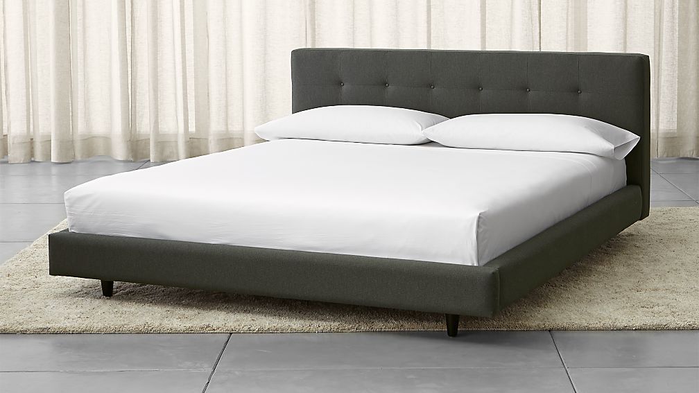 Tate California King Upholstered Bed 38 Reviews Crate And Barrel