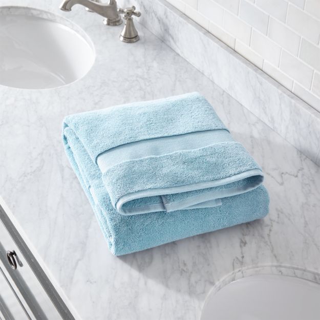 Turkish Cotton 800Gram Sky Blue Bath Towel + Reviews Crate and Barrel