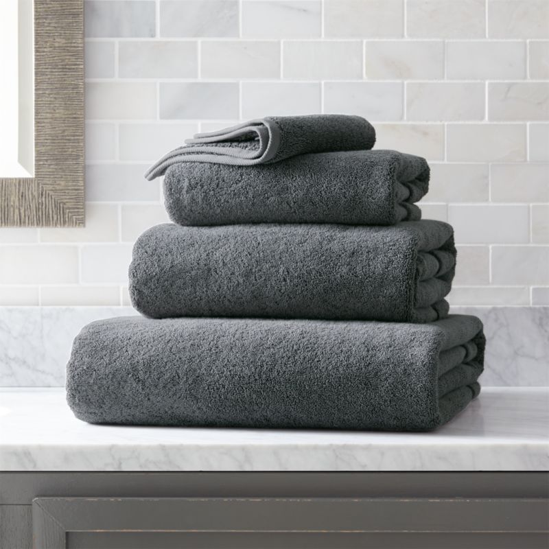 dark gray bath towels