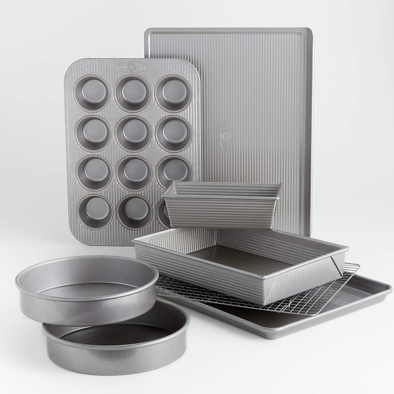 USA Pan 8Piece Bakeware Set + Reviews Crate and Barrel