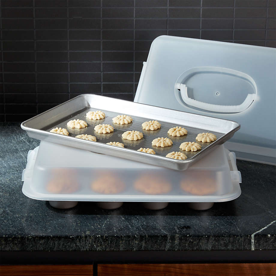 USA Pan 4Piece Bakeware Set with Lids + Reviews Crate and Barrel