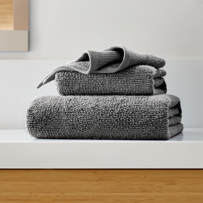 dark gray bath towels