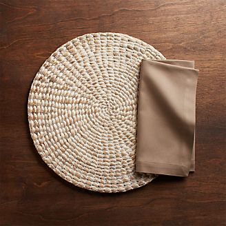 Whitewash Water Hyacinth Round Placemat and Fete Brindle Brown Cloth Napkin