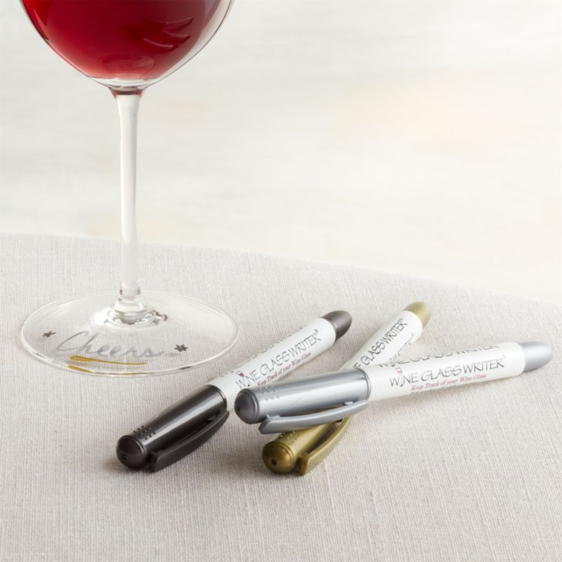 Wine Glass Markers Reviews Crate And Barrel   WineWritersS3BlkSilverGoldSHF16