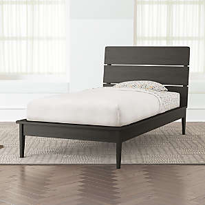 kids bed clearance