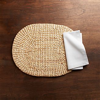 Water Hyacinth Oval Placemat and Fete White Cloth Napkin