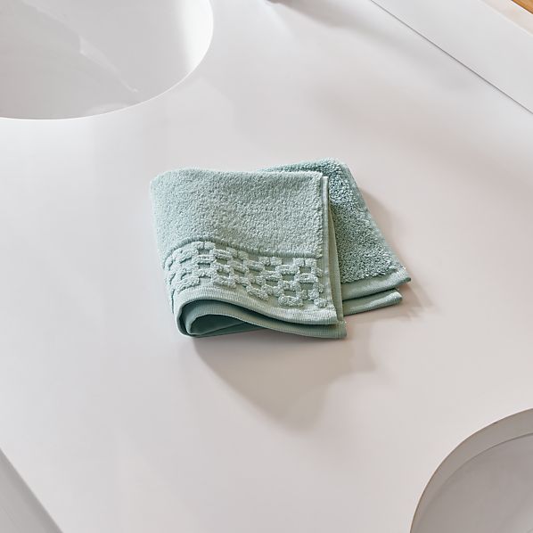 Zero Twist Quick Dry Spa Blue Bath Towels Crate And Barrel