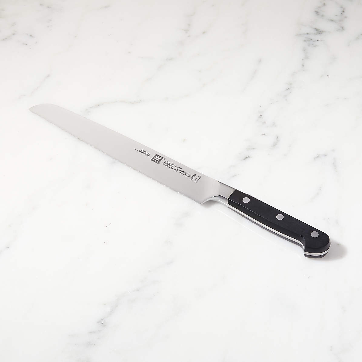 Zwilling J A Henckels Pro 9 Bread Knife Reviews Crate And Barrel