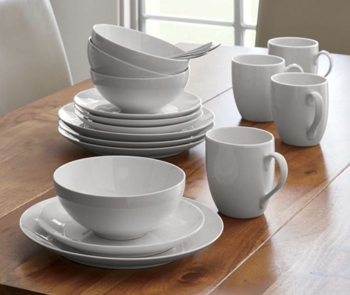 Essential Dinnerware Set 