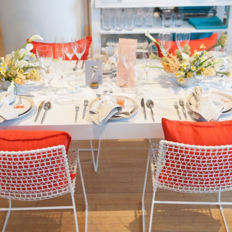 Coral and white tablescape