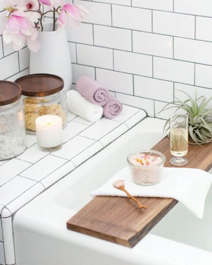 A Modern Bath Gift Registry