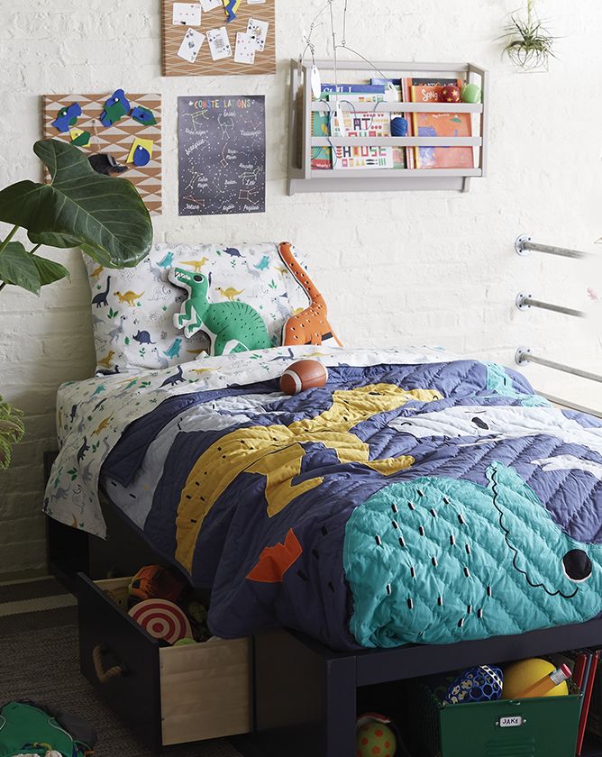 Boys Dinosaur Themed Bedroom Crate And Barrel   Cb D2X2Thm Kids BdrmReptile 201803