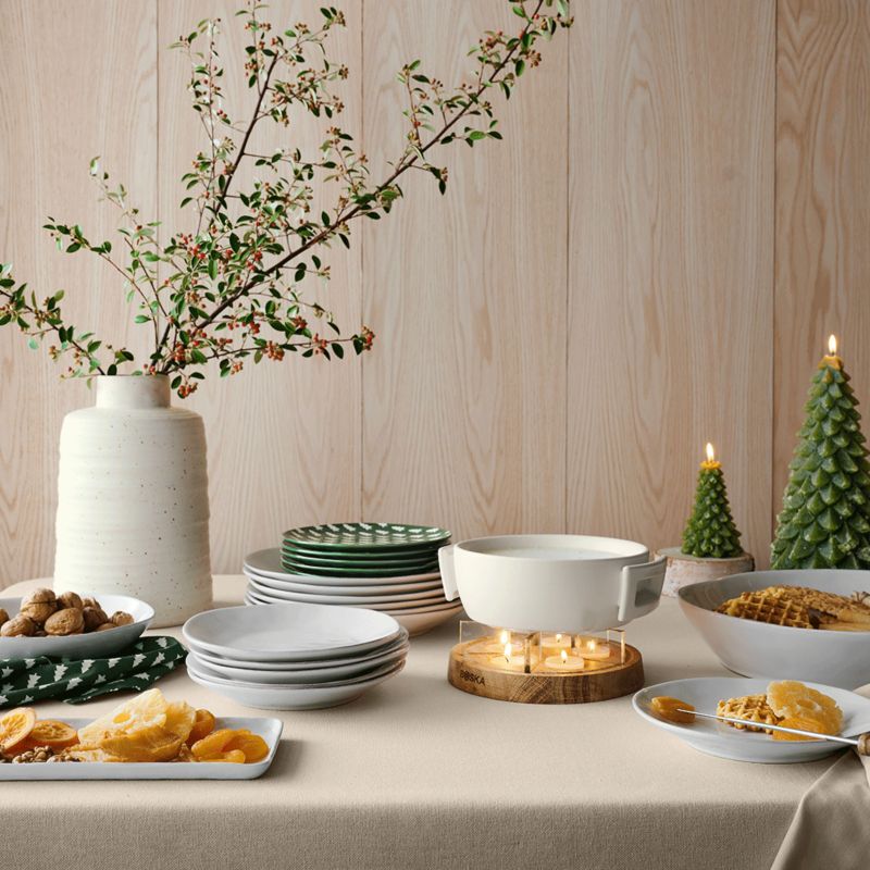 Snowman Dinnerware Collection + Place Setting