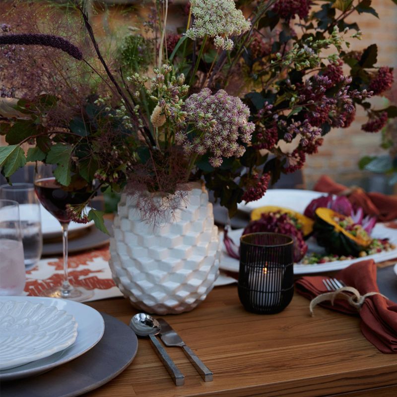 How to Create Animal Print Thanksgiving Tablescape