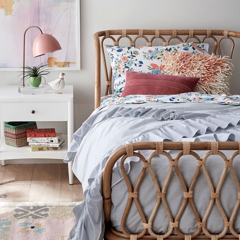 Rattan Bed