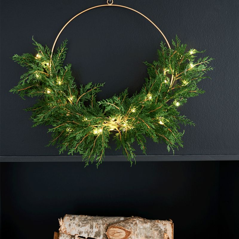 Pre-Lit hemlock pine hoop wreath