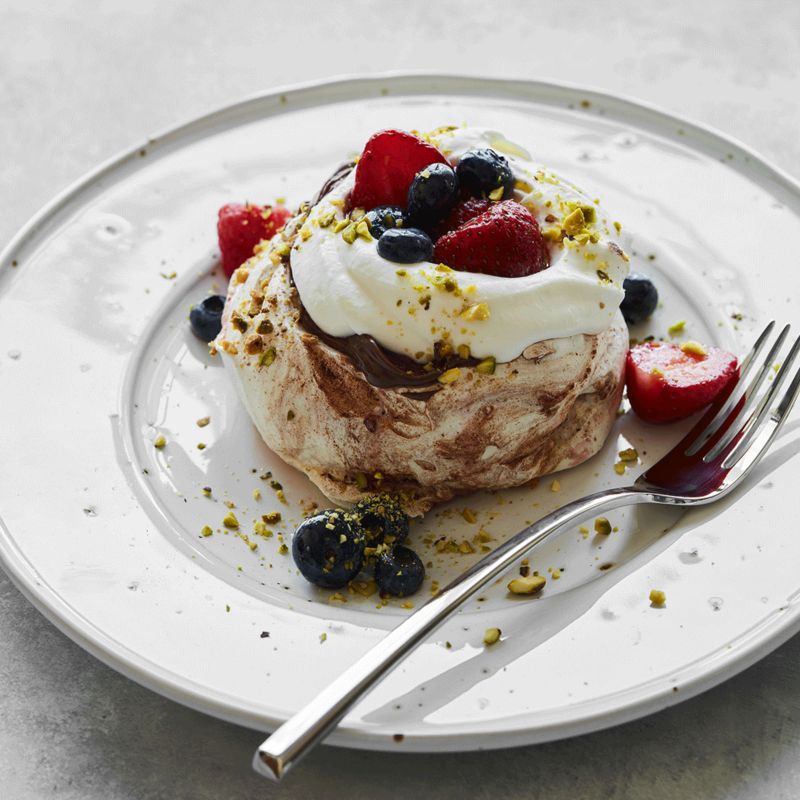 Mini chocolate swirl pavlova