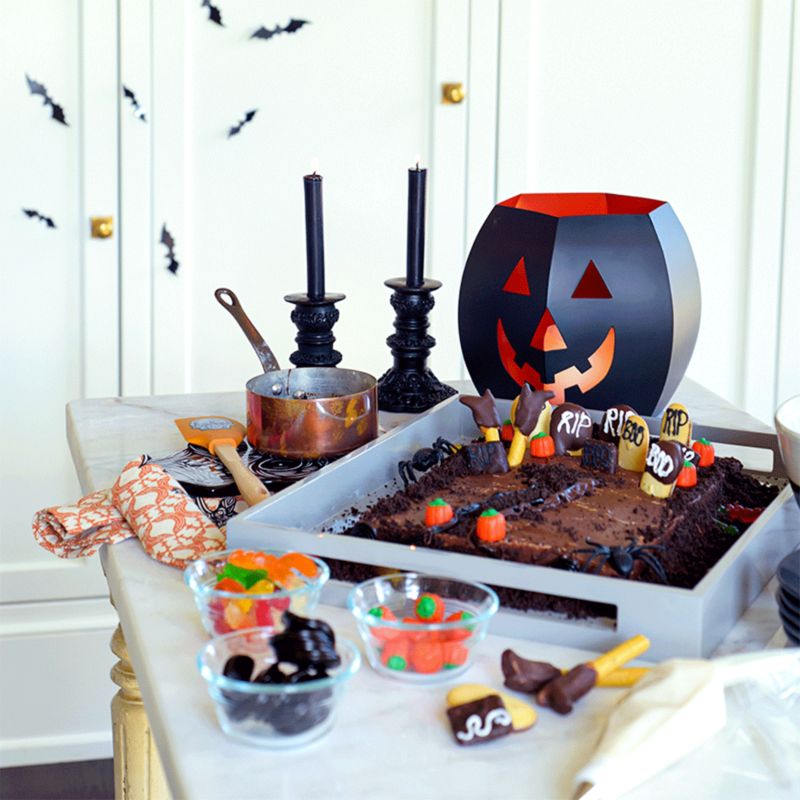 Halloween tablescape