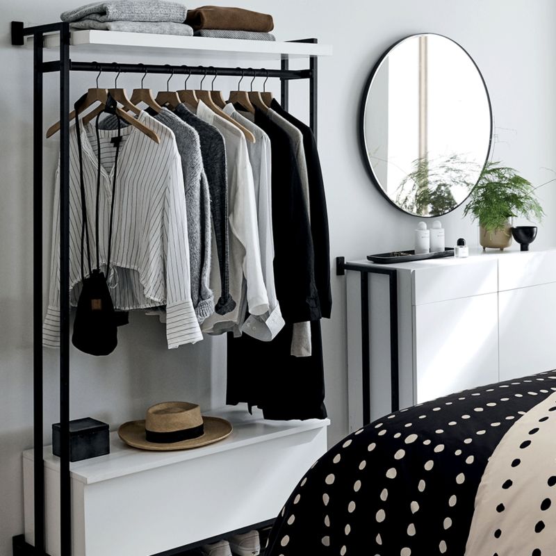 Flex bedroom storage