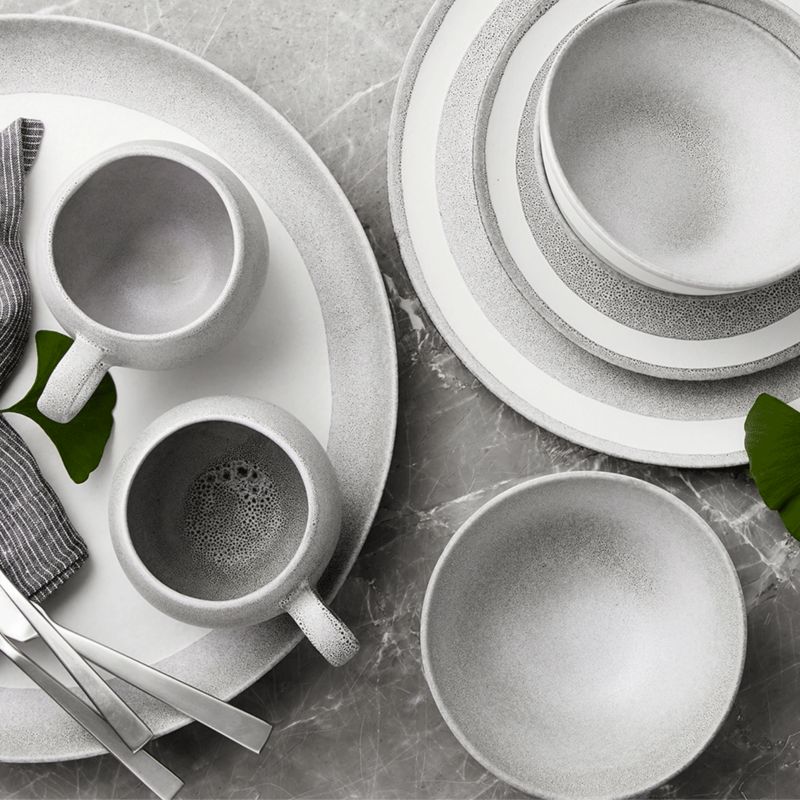 Pedra Dinnerware