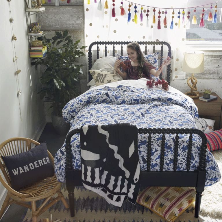 crate kids beds